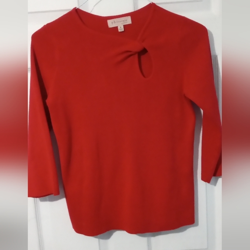 Philosophy Red Keyhole Twist Blouse